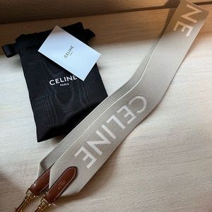 SHORT STRAP IN WOOL WITH CELINE JACQUARD
BEIGE/WHITE